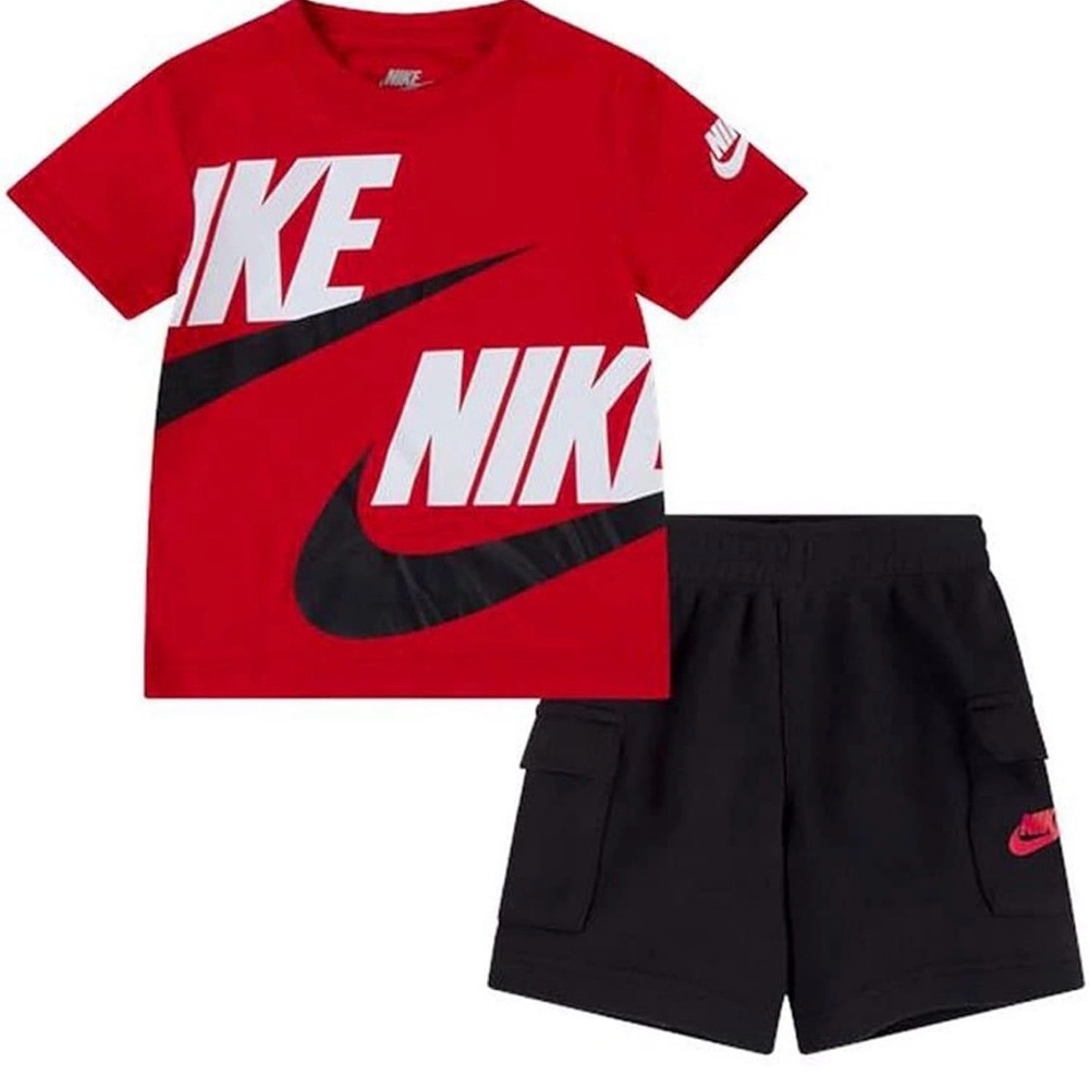 Nike Baby Boys 2 Piece Outfit Set 18 Months T Shirt Cargo Shorts Athletic NWT